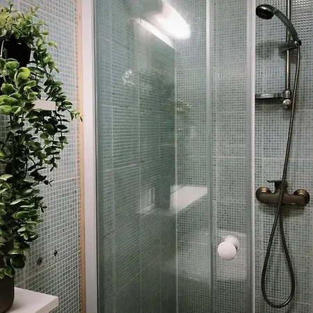 Au Coeur Du Village De Apartment *